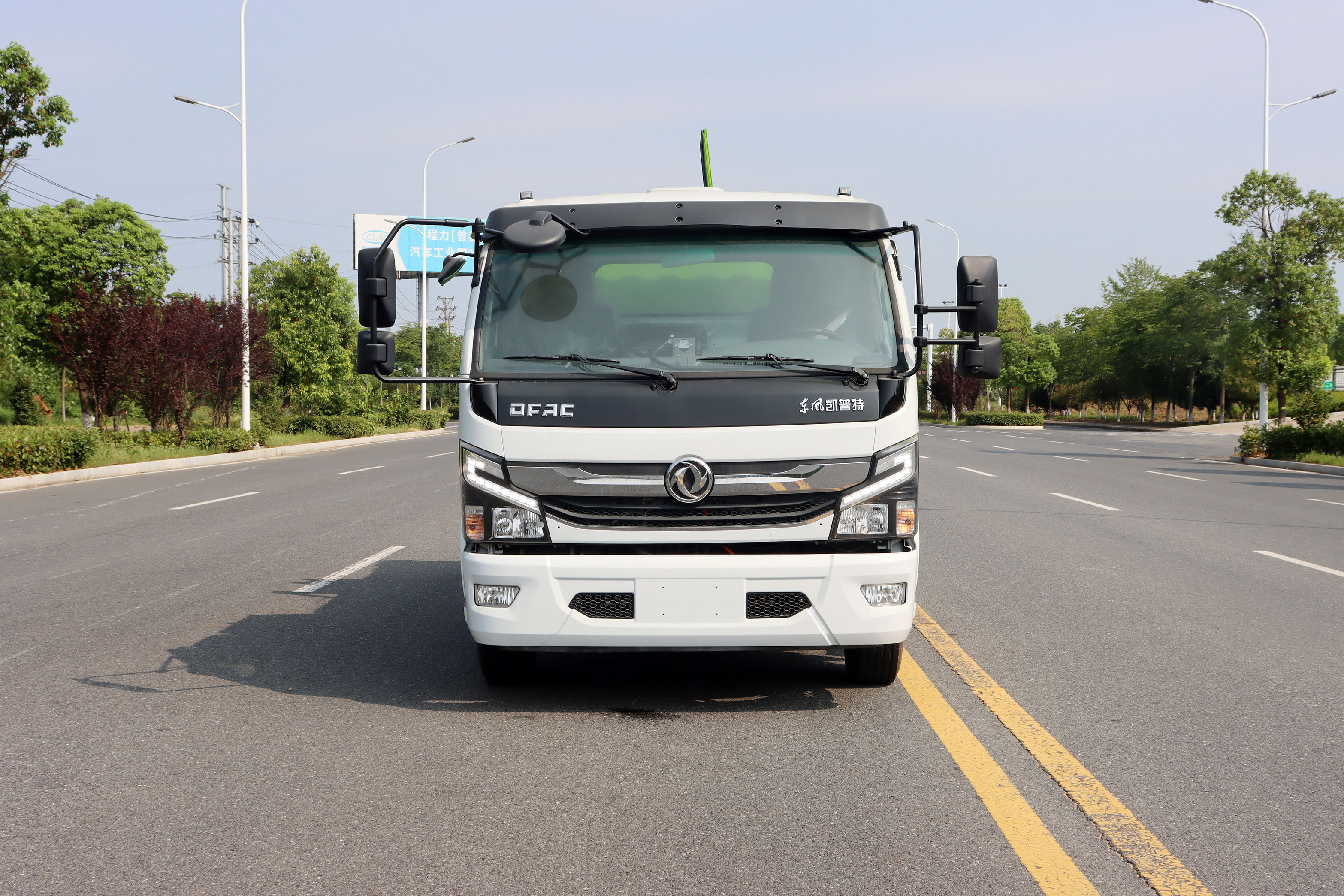 東風凱普特5方純電動餐廚垃圾車圖片2